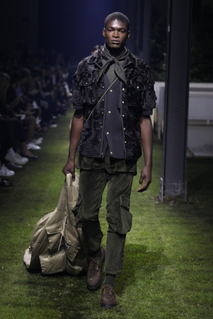 moncler-gamme-bleu-milan-mens-ss-17-31