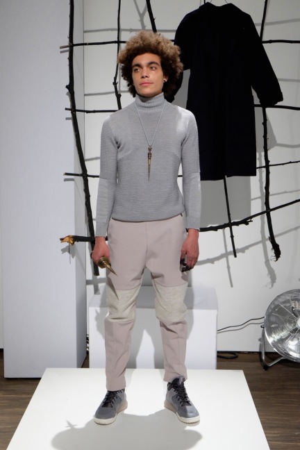 ss-2017_fashion-week-berlin_de_0005_nathini-van-der-meer_66598
