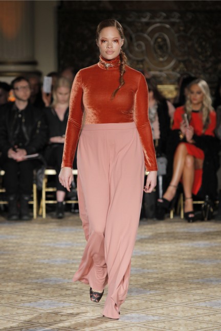 fw17_siriano_look_005