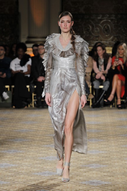 fw17_siriano_look_036