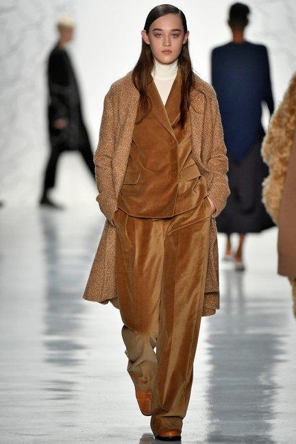 nbn_fw17_lb_19