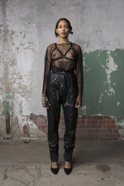 rc_fw_17_runway_0094