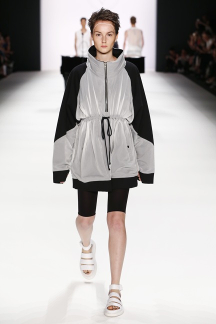 ss-2017_fashion-week-berlin_de_0002_odeur_65393