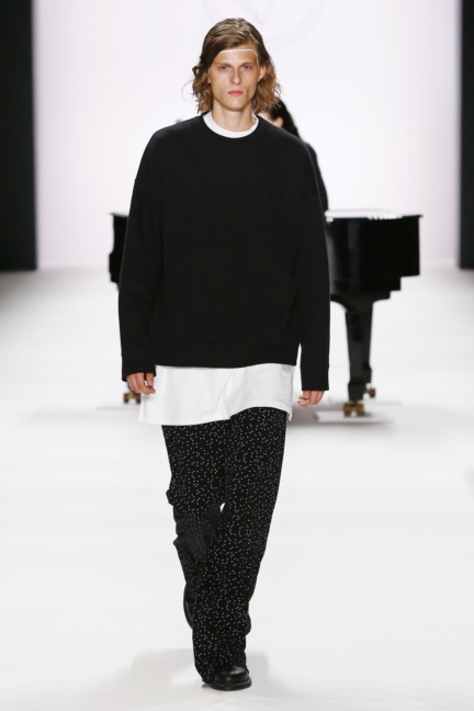 ss-2017_fashion-week-berlin_de_0006_odeur_65389