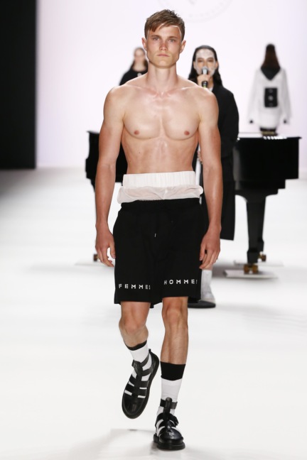 ss-2017_fashion-week-berlin_de_0011_odeur_65384