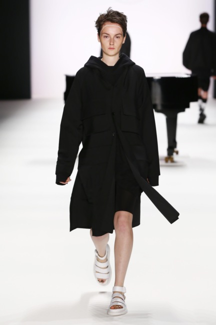 ss-2017_fashion-week-berlin_de_0019_odeur_65376