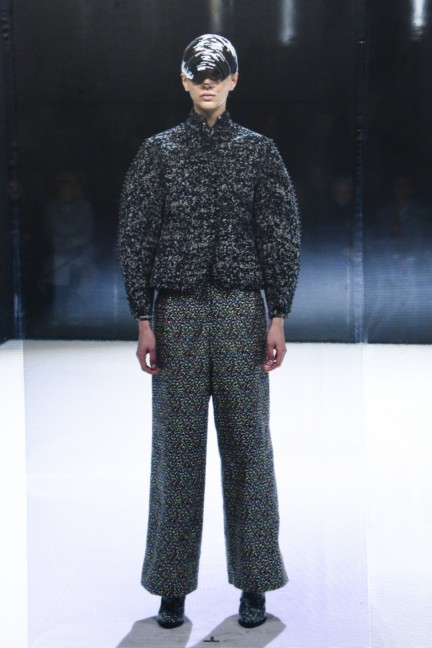 anrealage_16_17aw_noise_0518