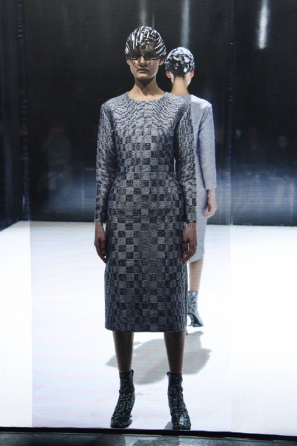 anrealage_16_17aw_noise_0790