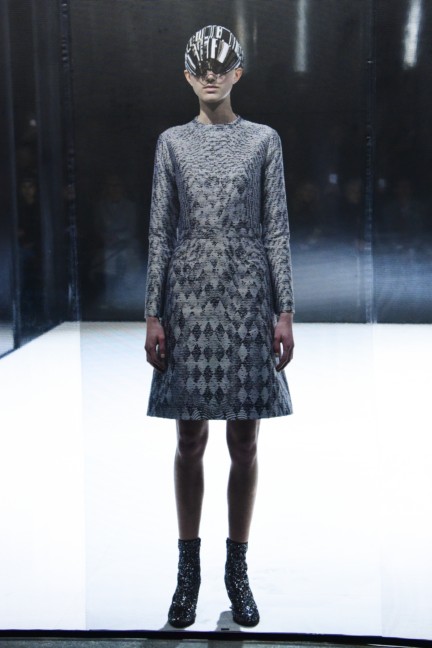 anrealage_16_17aw_noise_0873