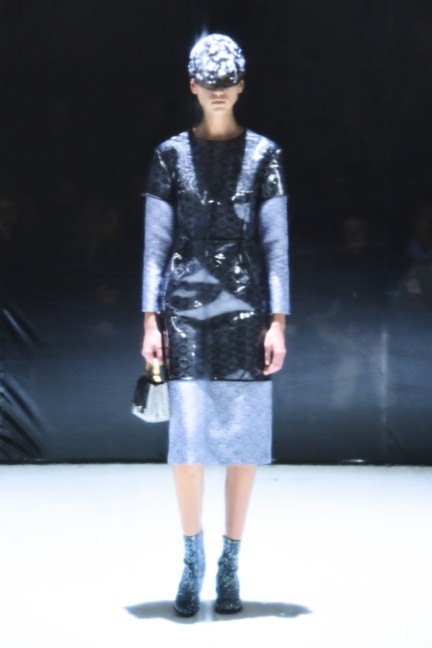 anrealage_16_17aw_noise_1260