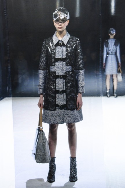 anrealage_16_17aw_noise_1400