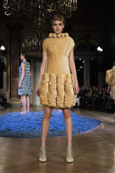 anrealage_aw17_look_05