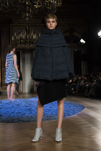 anrealage_aw17_look_15