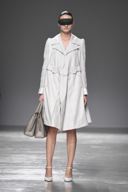 anrealage-paris-fashion-week-spring-summer-2016-22