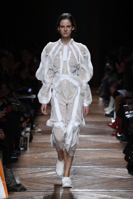 anrealage_ss18_look-11