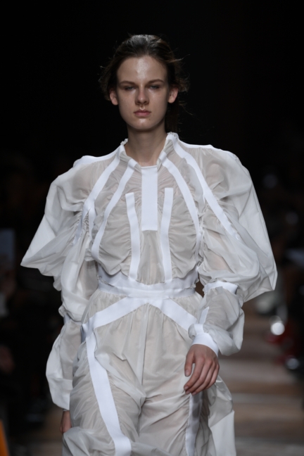 anrealage_ss18_look-12