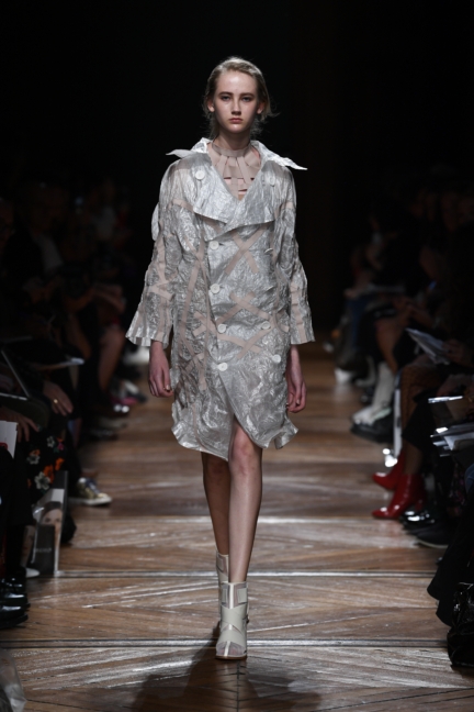 anrealage_ss18_look-25