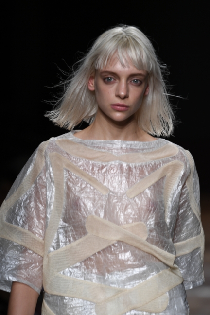 anrealage_ss18_look-28