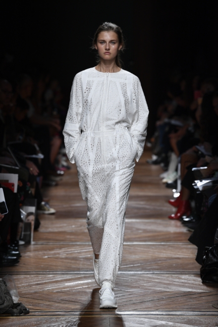 anrealage_ss18_look-29