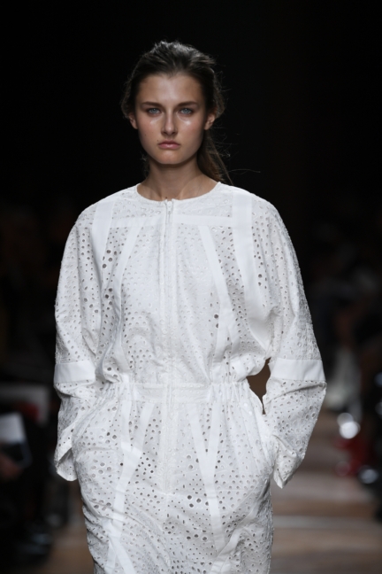 anrealage_ss18_look-30