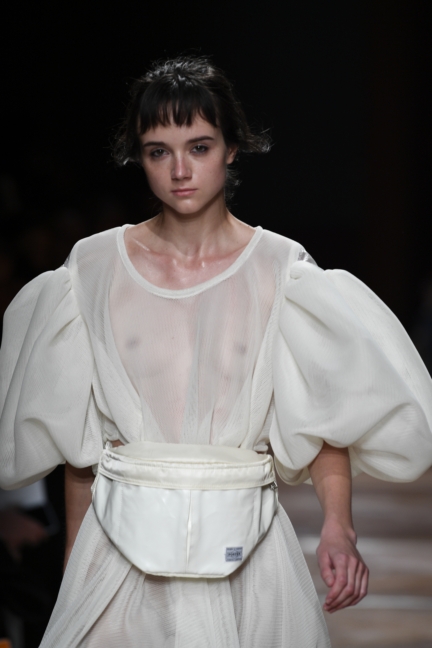 anrealage_ss18_look-42