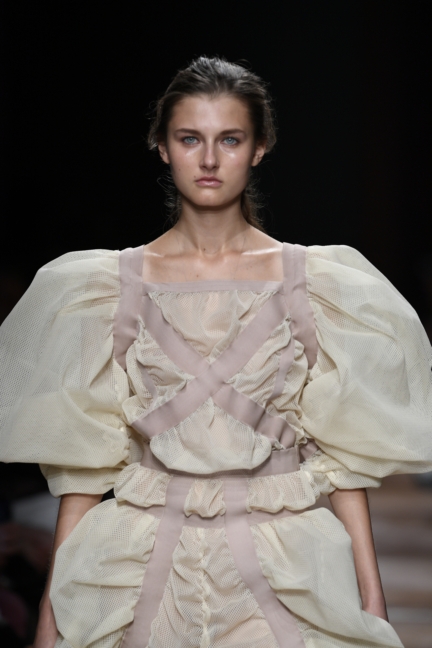 anrealage_ss18_look-6