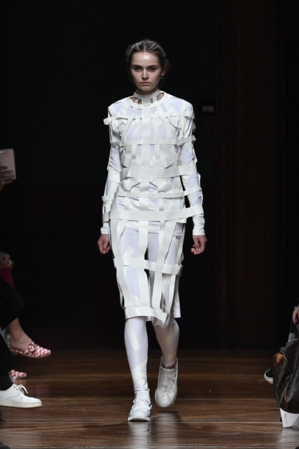 anrealage_ss18_look-70