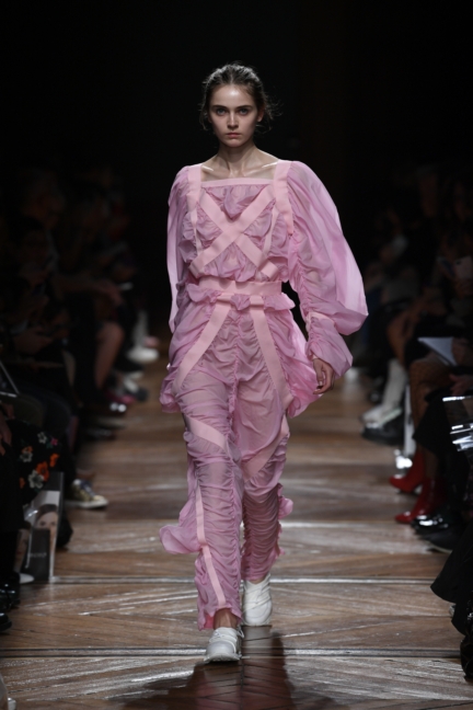 anrealage_ss18_look-9