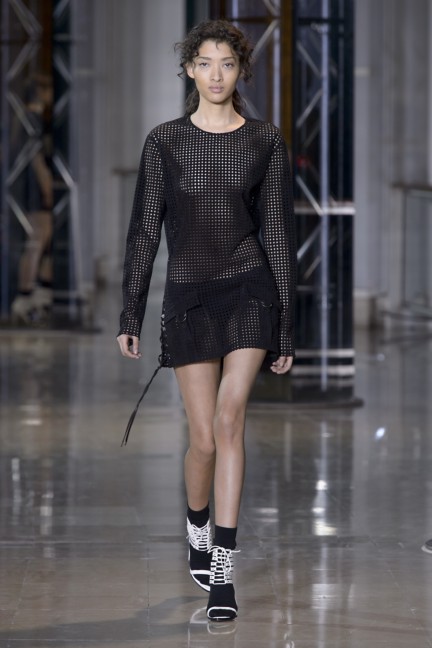 a-vaccarello_look-18_aw16_pw