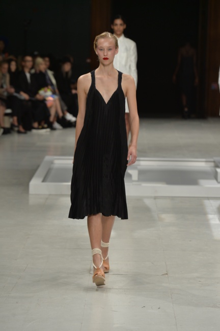 chalayan-paris-fashion-week-spring-summer-2015-26