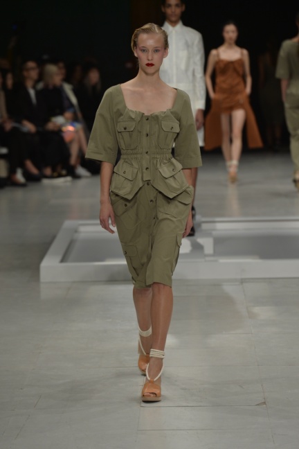 chalayan-paris-fashion-week-spring-summer-2015-4