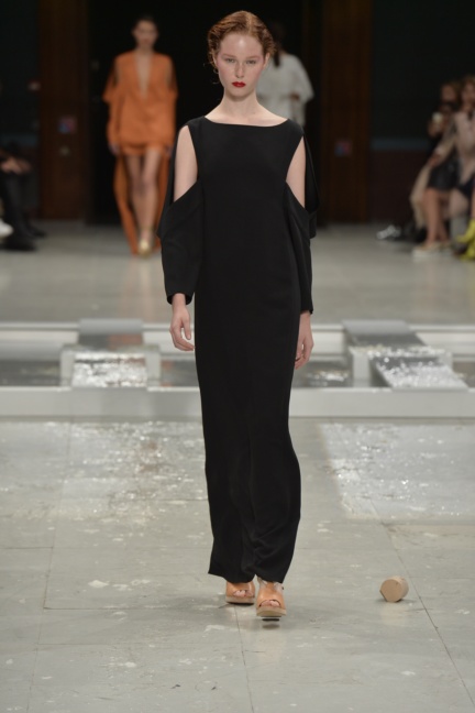 chalayan-paris-fashion-week-spring-summer-2015-54