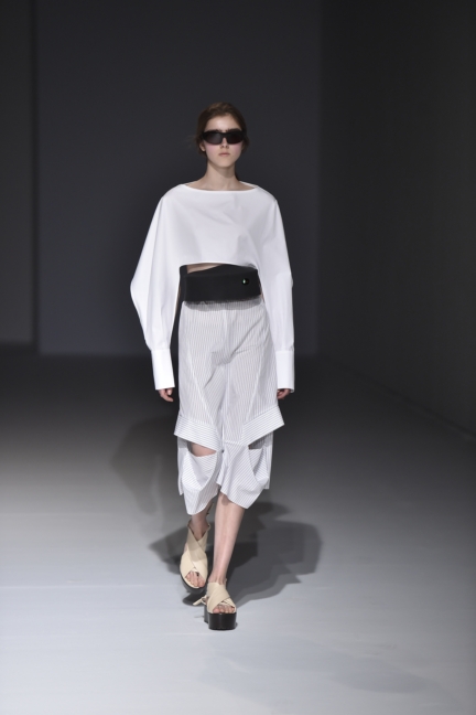 chalayan-look-11