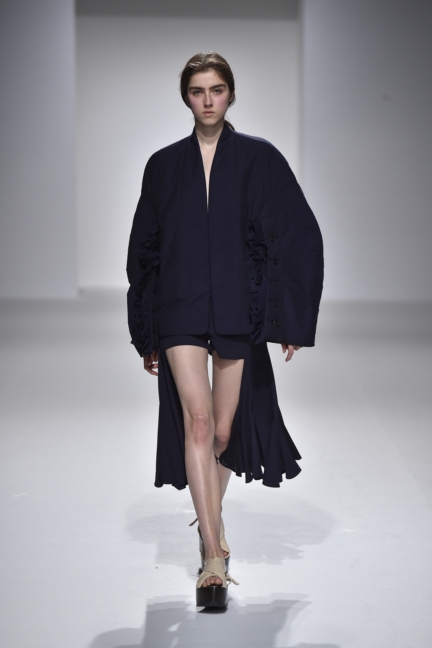 chalayan-look-40