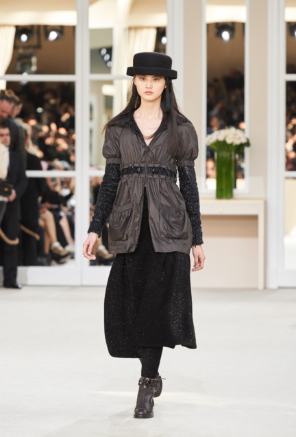 chanel-paris-fashion-week-autumn-winter-2016-runway-33