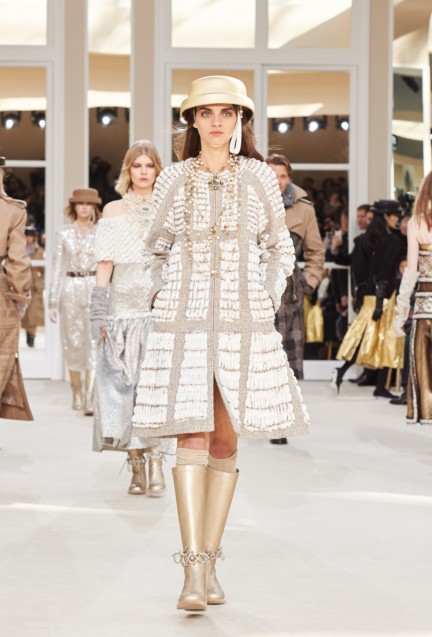 chanel-paris-fashion-week-autumn-winter-2016-runway-72