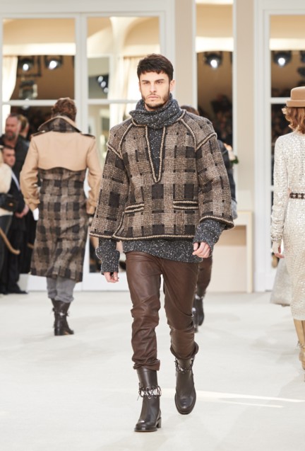 chanel-paris-fashion-week-autumn-winter-2016-runway-75