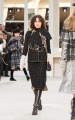 chanel-paris-fashion-week-autumn-winter-2016-runway-31