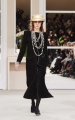chanel-paris-fashion-week-autumn-winter-2016-runway-54