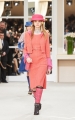 chanel-paris-fashion-week-autumn-winter-2016-runway-9