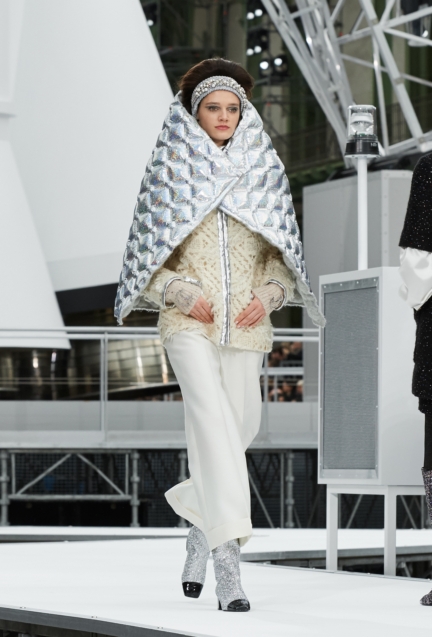 chanel-paris-fashion-week-autumn-winter-17-46