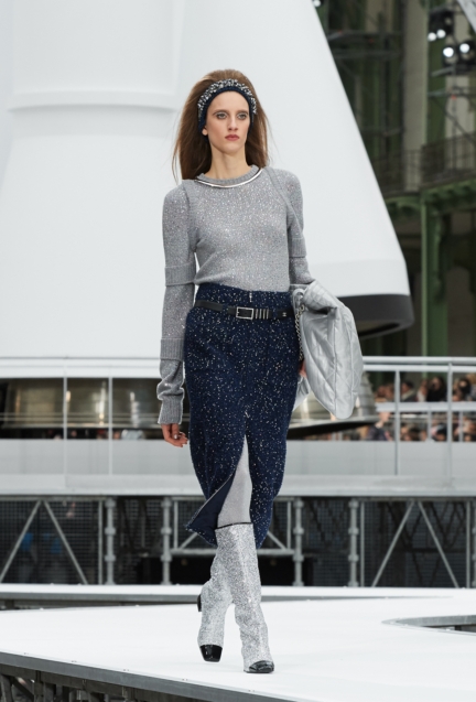 chanel-paris-fashion-week-autumn-winter-17-64