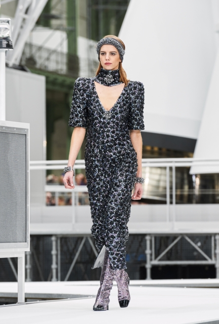 chanel-paris-fashion-week-autumn-winter-17-83
