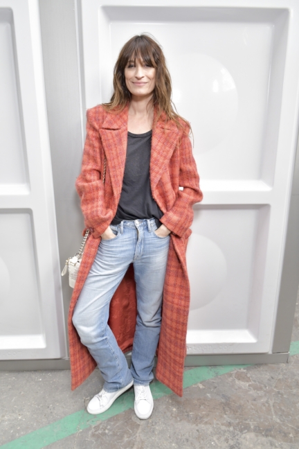 05_caroline-de-maigret_fall-winter-2017_18-ready-to-wear-collection