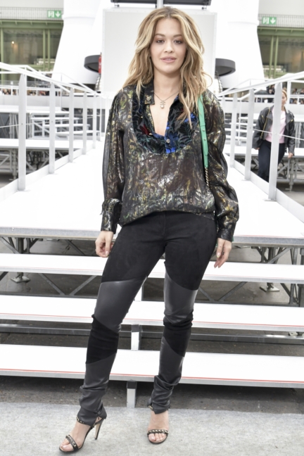 27_rita-ora_fall-winter-2017_18-ready-to-wear-collection