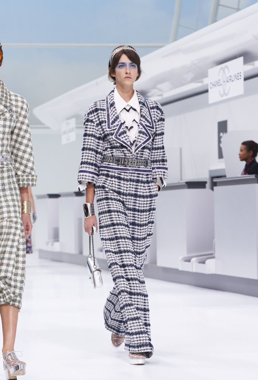 chanel-paris-fashion-week-spring-summer-2016-show-14