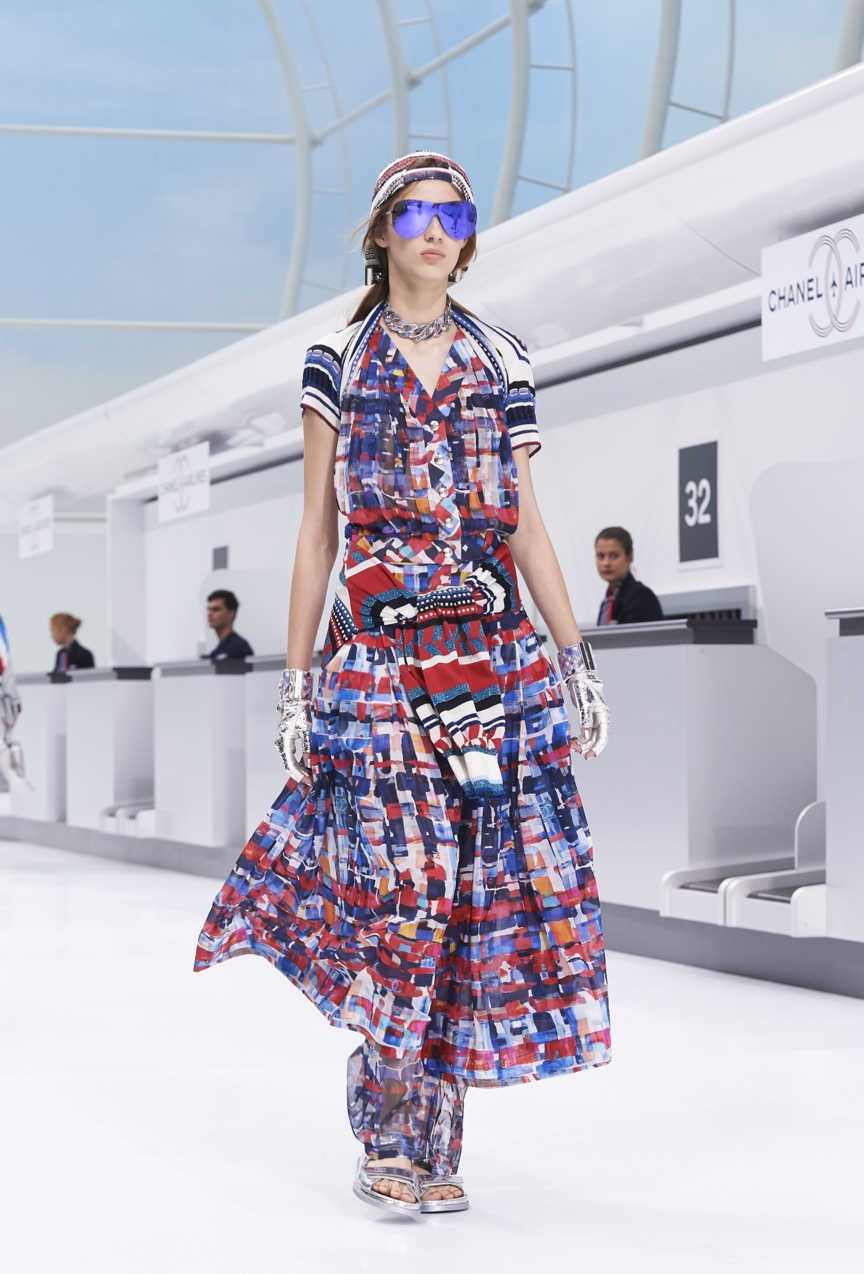 chanel-paris-fashion-week-spring-summer-2016-show-30