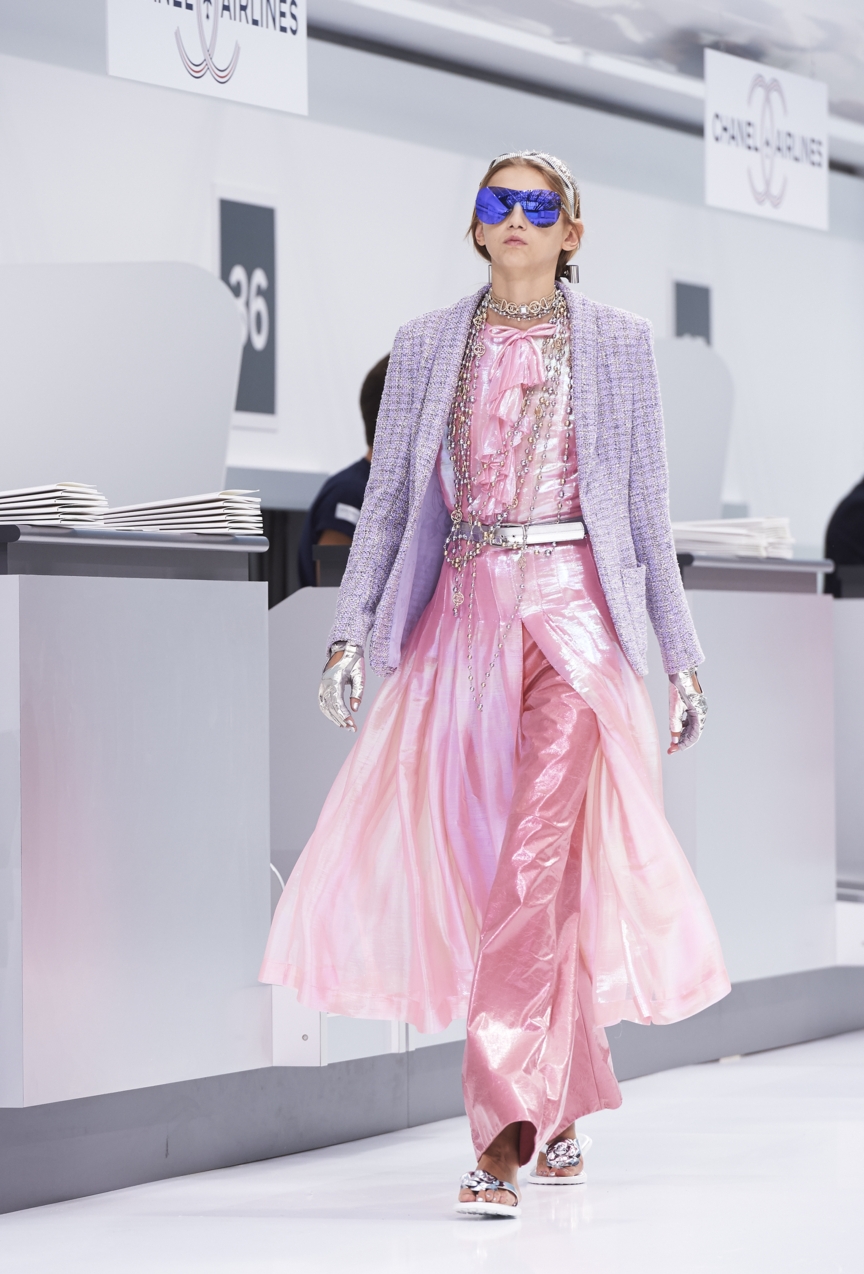 chanel-paris-fashion-week-spring-summer-2016-show-59