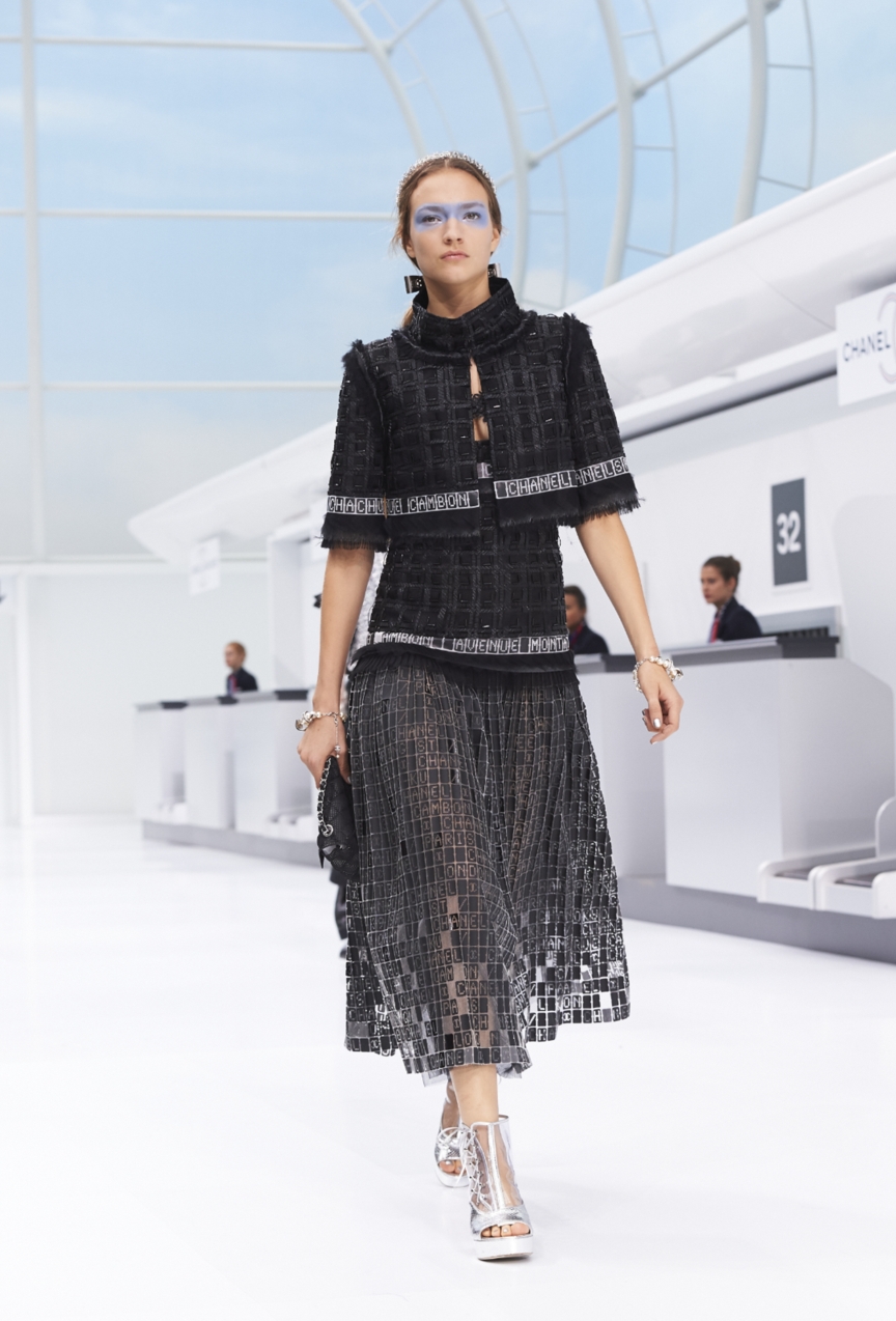 chanel-paris-fashion-week-spring-summer-2016-show-76