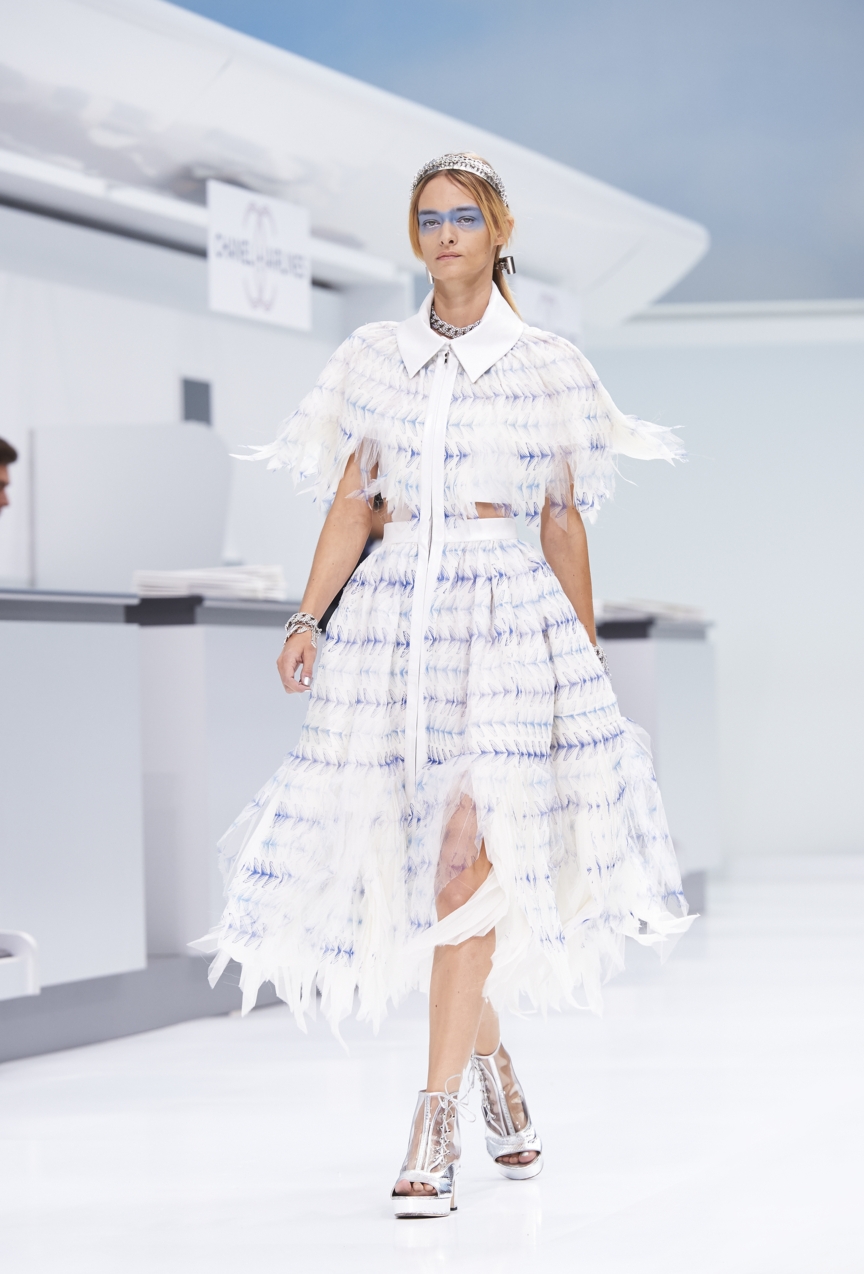 chanel-paris-fashion-week-spring-summer-2016-show-87
